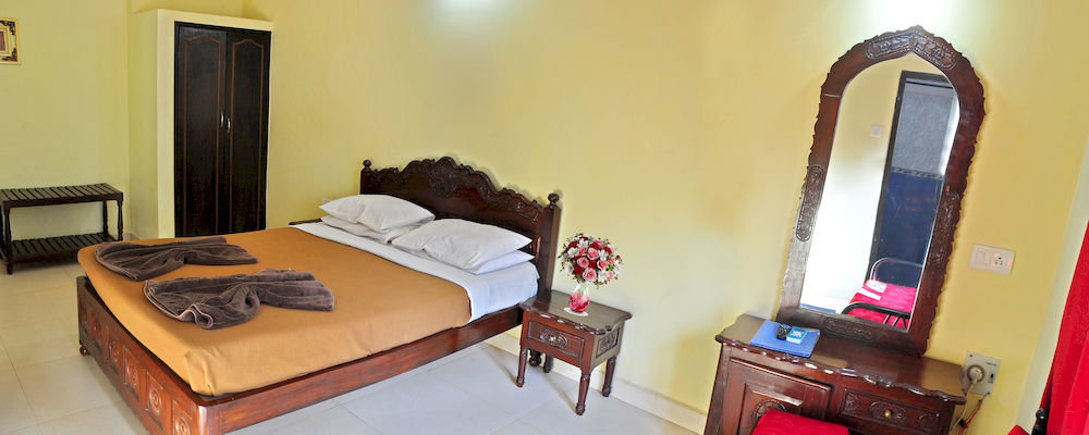 Marina Bay Beach Resort Candolim Ngoại thất bức ảnh
